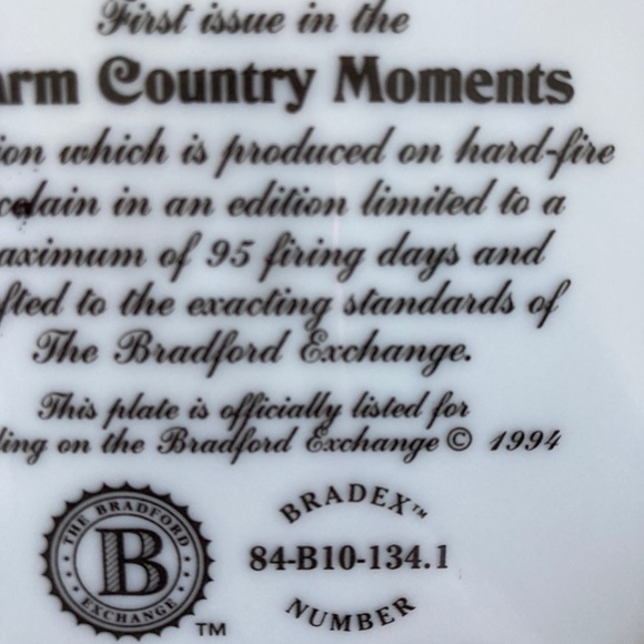 Mabel’s Sunny Retreat Plate Warm Country Moments Mary Ann Lasher Bradford - Picture 6 of 7